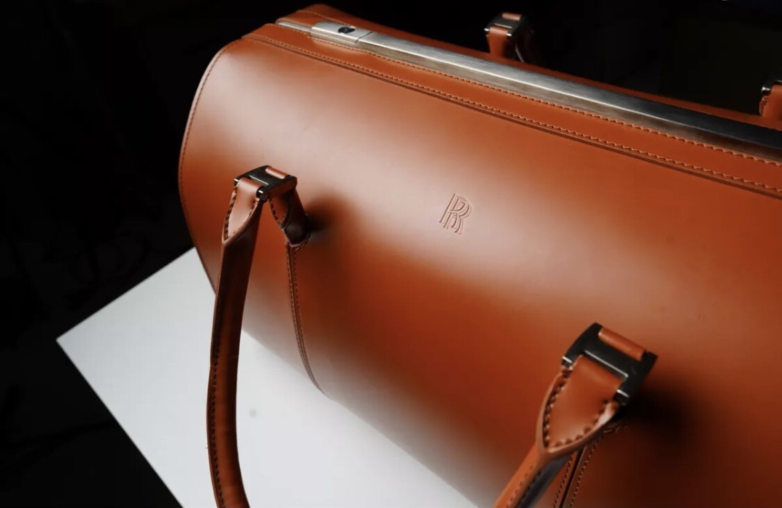 🟣 1 ROLLS ROYCE ICON LUGGAGE WEEKENDER BAG 38L PHANTOM DROPHEAD (FROM $39K SET)