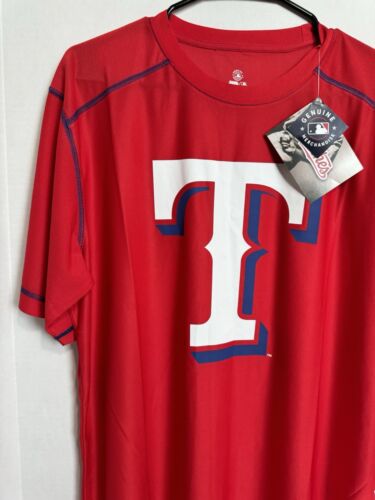 Stitches Texas Rangers MLB T-Shirt Size Large Red With “T” - Picture 3 of 10