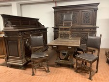 Antica sala da pranzo Rinascimentale in legno scolpito della prima meta' del ...