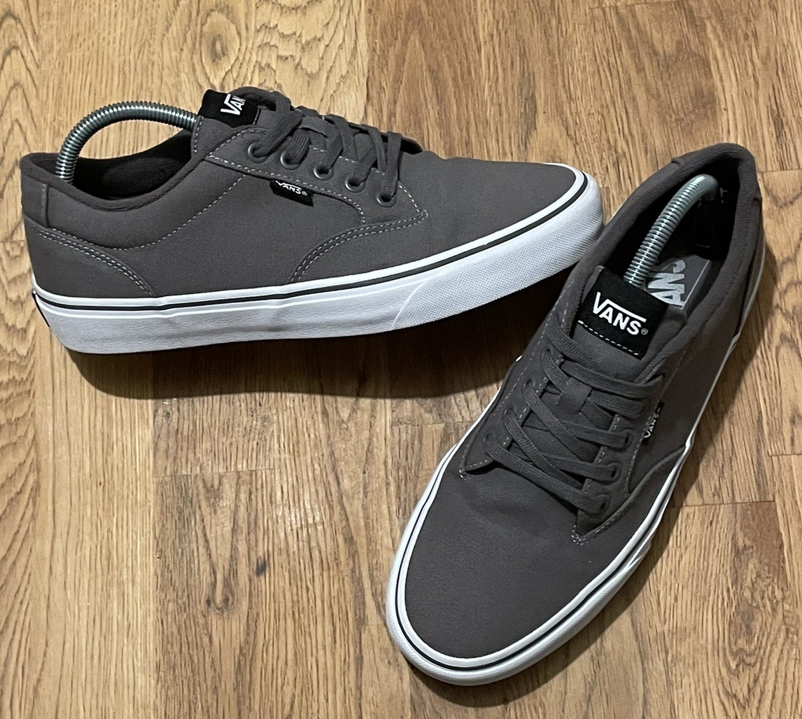 Vans Mens Size 8 Skate Grey Black Trim Off the Wall Low Top Shoes