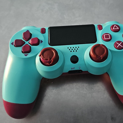 Sony DualShock 4 Controller für PlayStation 4, Türkis/Rot, Touchpad