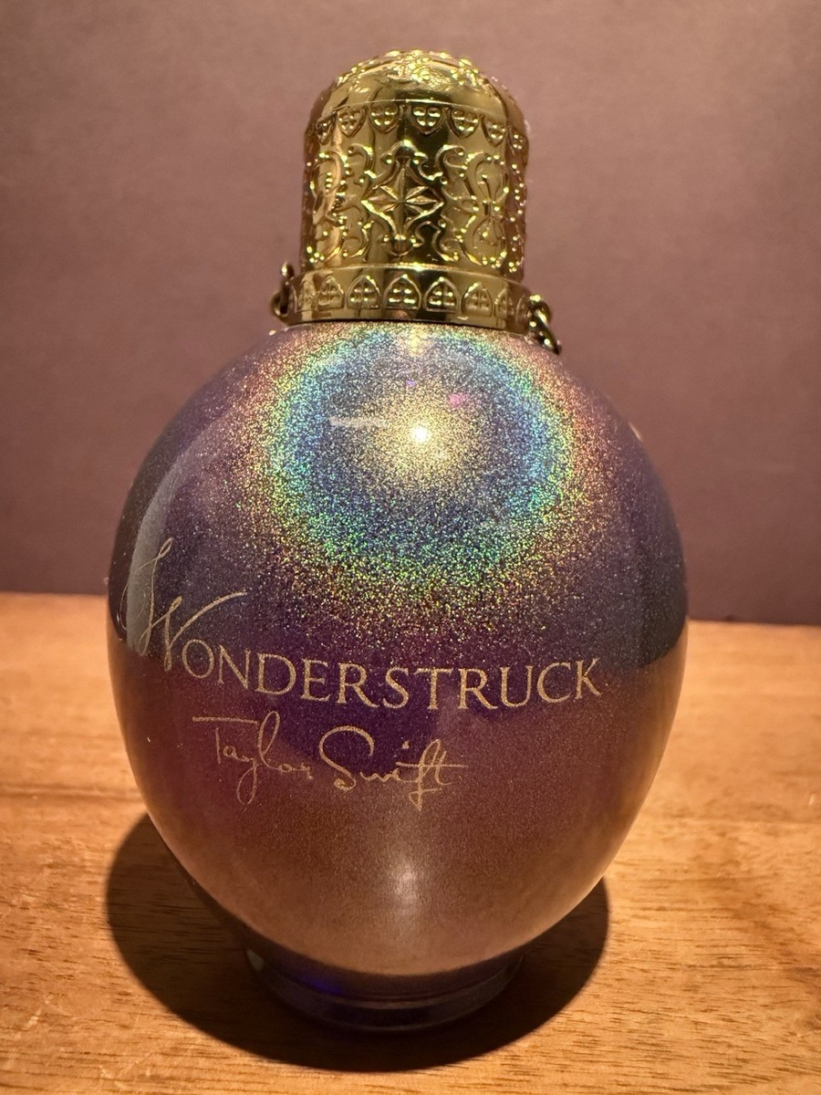 WONDERSTRUCK by Taylor Swift 1.7 FL. OZ / 50 ml Eau de Parfum