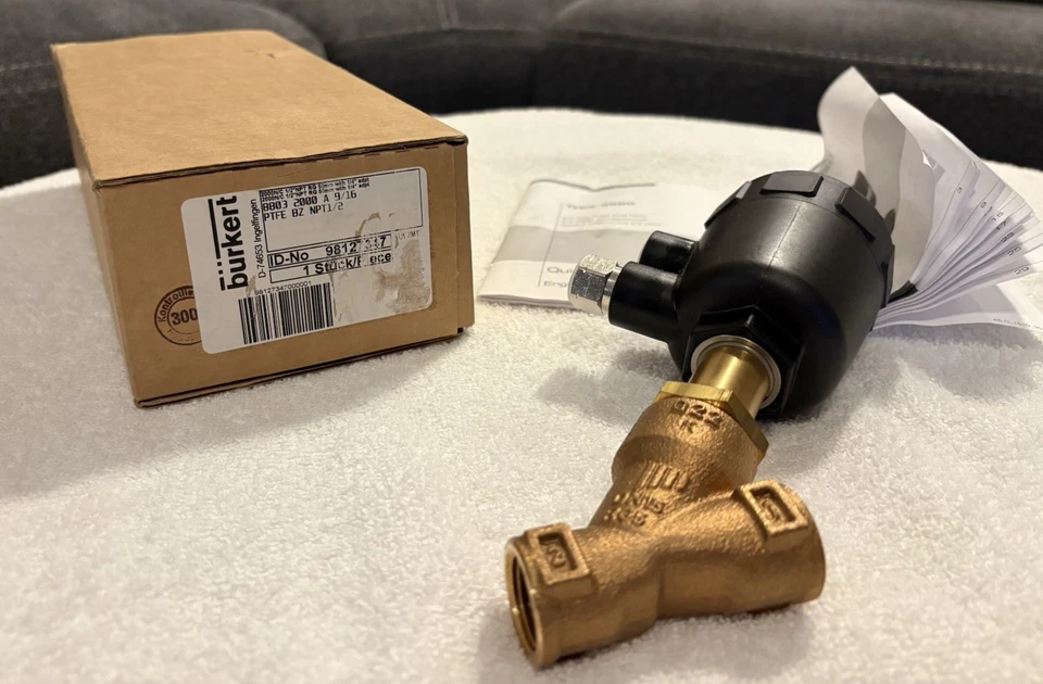 Válvula de asiento angular de 2/2 vías Burkert tipo 2000 BZ, 0 PTFE bronce, NUEVO Foto 2 de 4