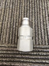 Parker FEM-372-8FP: Non-Spill Hydraulic Quick Connect Nipple 1/2 NPSF