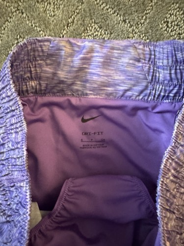 NWT Women’s Nike Logo Dri-Fit Workout Running Short Size S - Picture 5 of 6