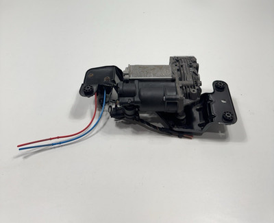  07-14 BMW X5 X5M X6 X6M E70 E71 E72 AIR SUSPENSION COMPRESSOR PUMP MOTOR OEM