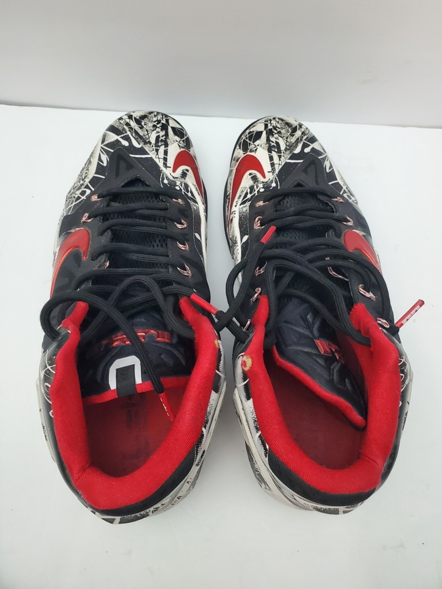 Size 12 - Nike LeBron 11 Graffiti 616175-100 Black White Red  display picture 3
