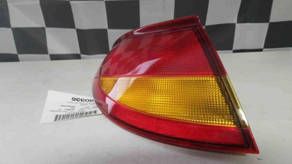 97 98 99 00 SATURN Sc1 Sc2 cupé luz trasera izquierda del conductor izquierda Foto 3 de 4