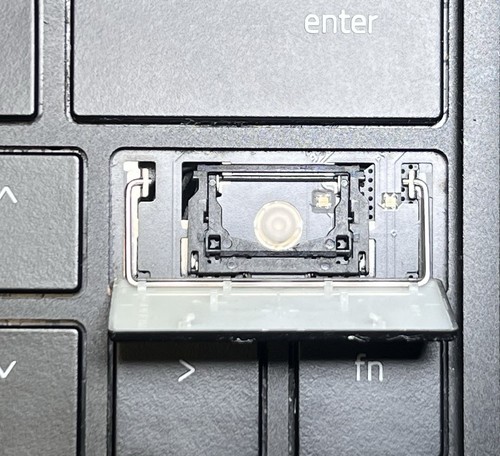 Razer Blade 15 Advanced | TASTIERA PORTATILE TASTI DI RICAMBIO TASTI (RZ09-0288) - Foto 2 di 3