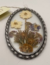 Vintage Lasting Impressions Real Pressed Flowers Wall Hanging Suncatcher Glass