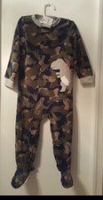 New Caters Boy  s Camo Dinosaur One Piece Pajamas 2T 
