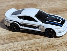 HOT WHEELS 2015 FORD SHELBY Mustang GT350R/MUSCLE MANIA #2/10