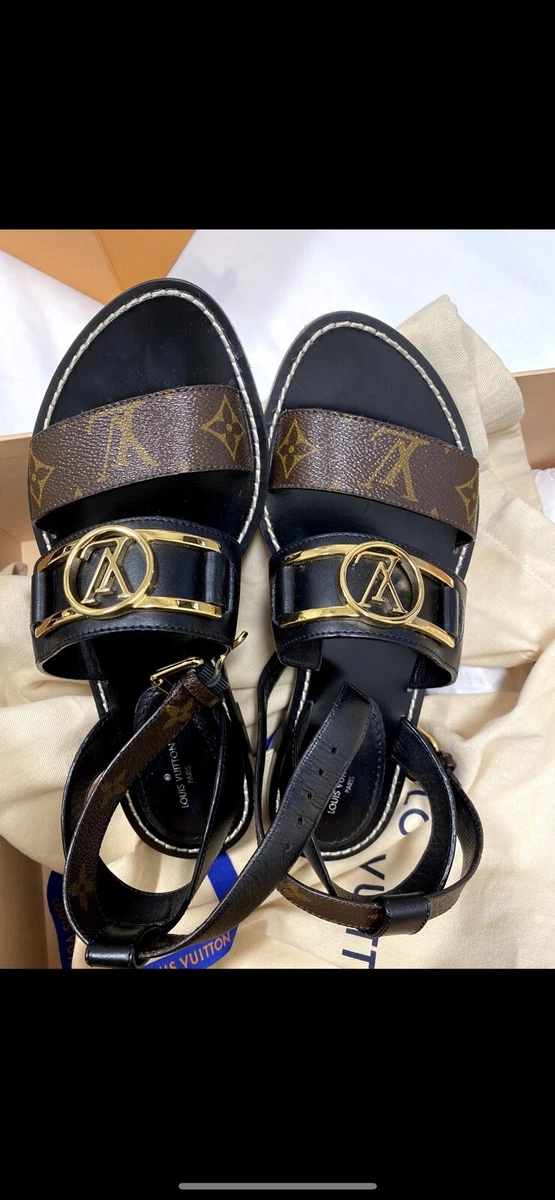 academy flat sandals