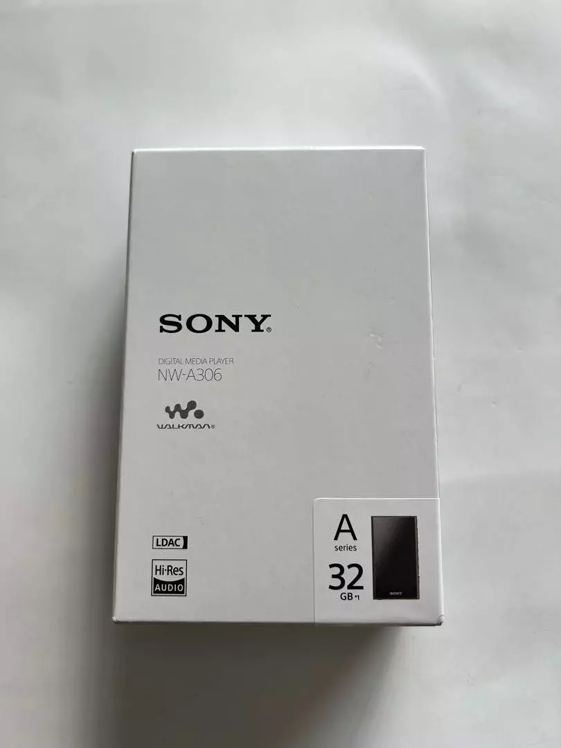 NEW SONY NW-A306 BLACK 32GB Hi-Res A300 Series Walkman from JAPAN