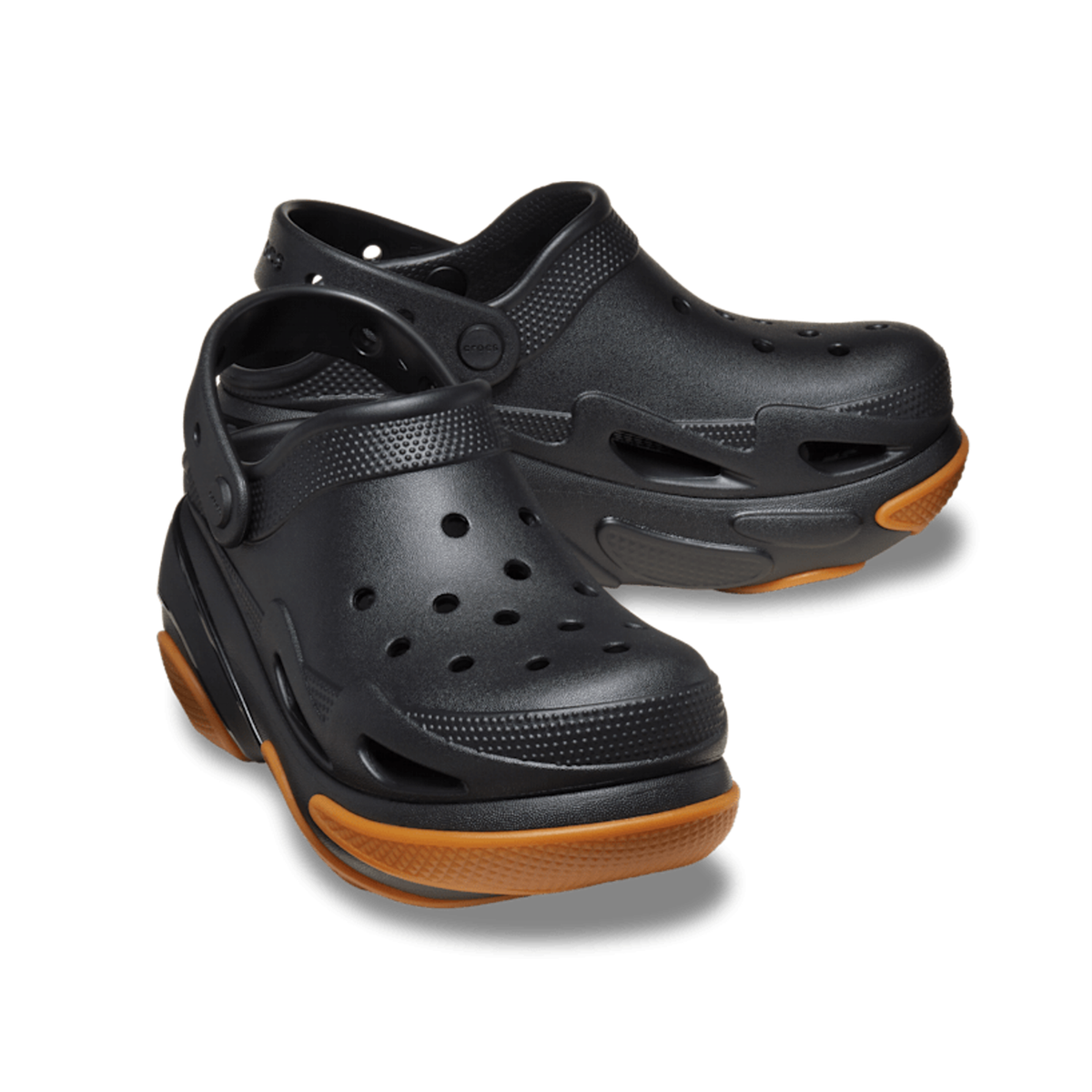 国内配送 CROCS CLASSIC MEGA CRUSH CLOG BLACK Crocs Unisex Mega crush clogs in black | ASOS