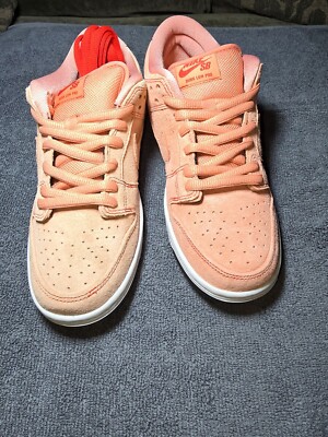 Size 7.5 - Nike Dunk SB Low Pink Pig New With Defect. 194500866744