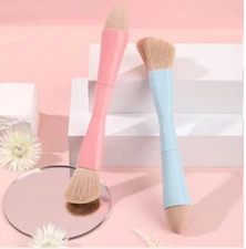 4-in-1 Makeup Brush Concealer blush foundation brush Cosmetic Beauty tools