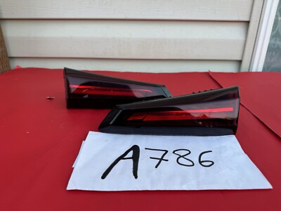 2019-2024 CADILLAC XT4 LUXURY PREMIUM LEFT & RIGHT INNER TAIL LIGHT LAMP OEM 786