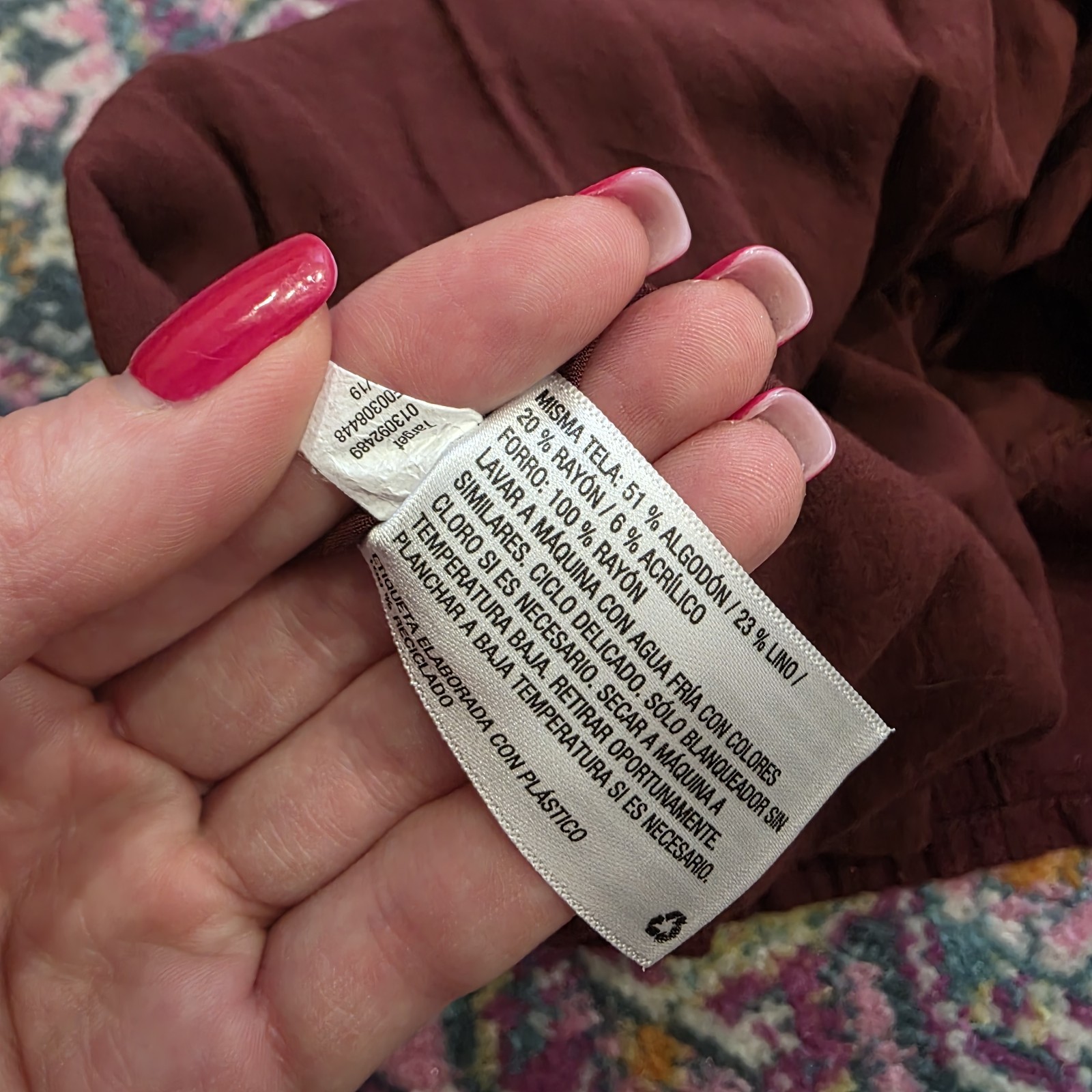 Universal Thread Maroon Button Front pockets Slee… - image 9