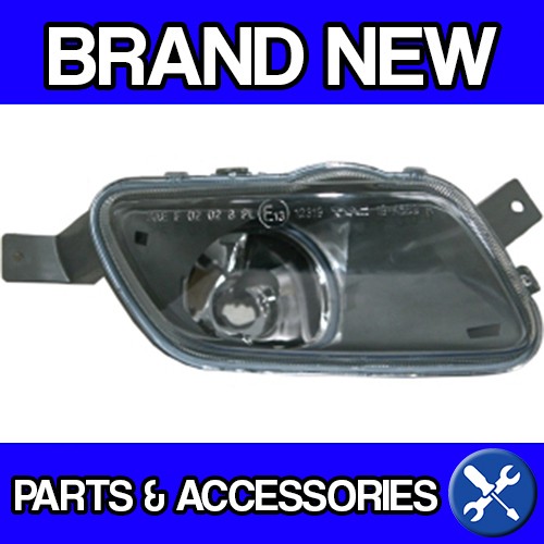 For Volvo V70 Series (05-08) Front Fog Lamp / Light (Right)