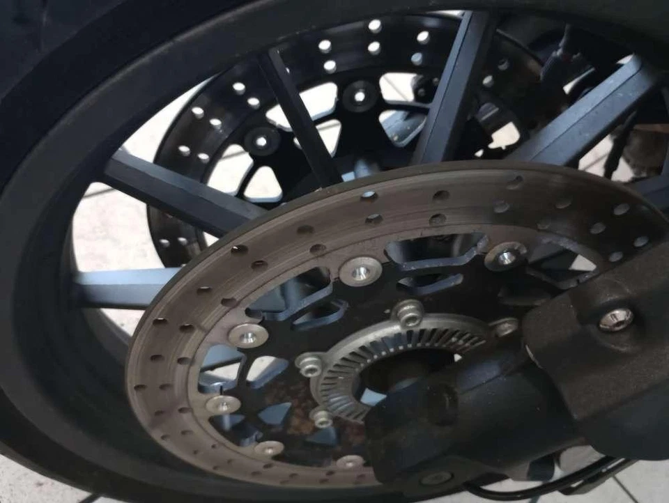 2018 BENELLI TRK 502 X Front Brake Discs Set - Image 4 of 4