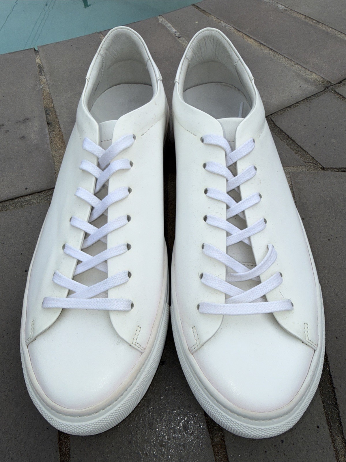 White - Size 11