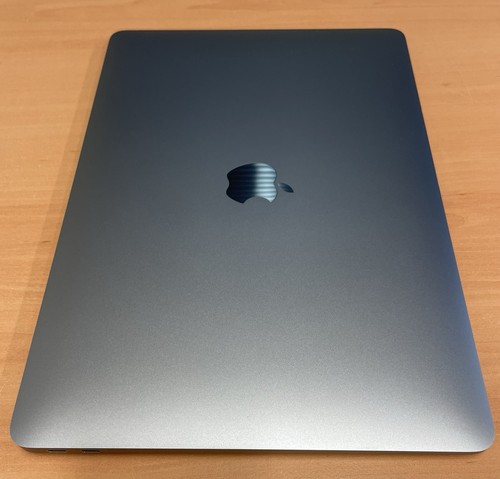 MacBook Air, 1,5 TB, 16 GB - Imagen 4 de 10
