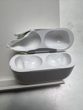 Genuine Apple Airpods Pro A2968 USB-C 2nd Gen Charging Case For Parts Or Repair 