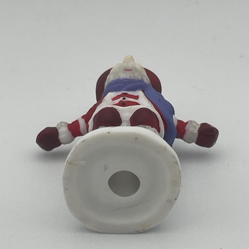 DEPT 56 North Pole Peppermint Skating Party #81 Santa Skater Ersatz - Bild 6 von 7