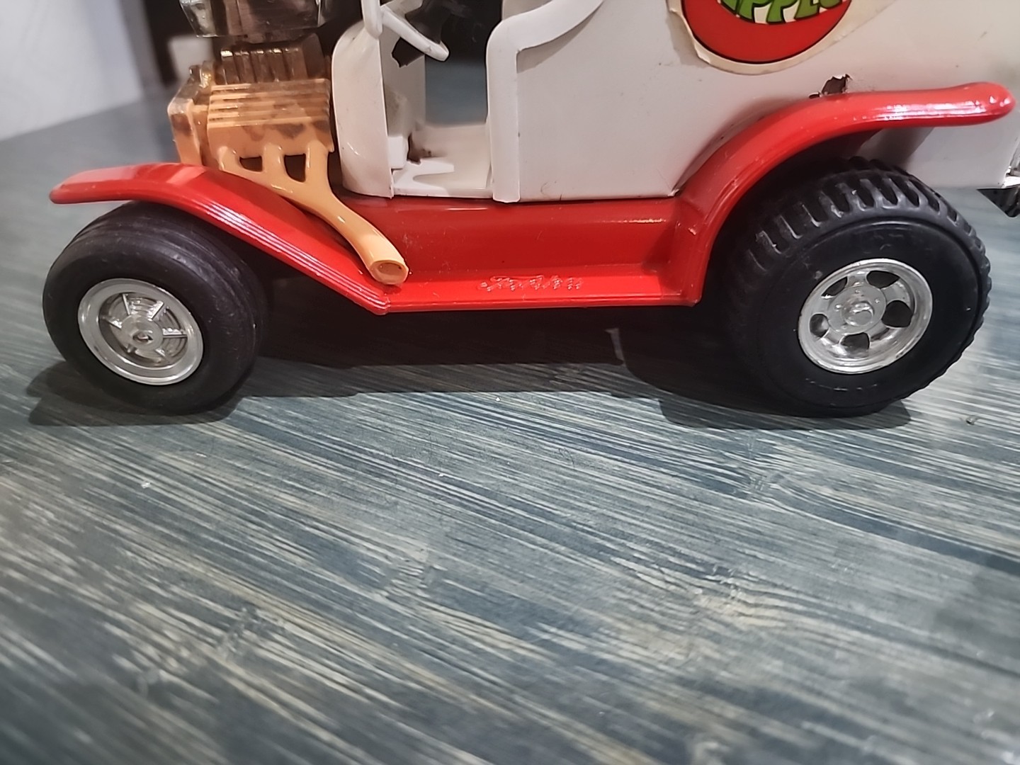 Picture 3 of 13