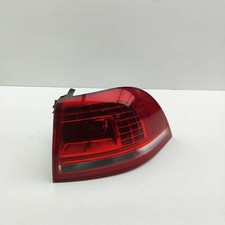 VW TOUAREG 7P5 Rücklicht hinten rechts 7P6945208 3.0 Diesel 193 kW 2017 34505752