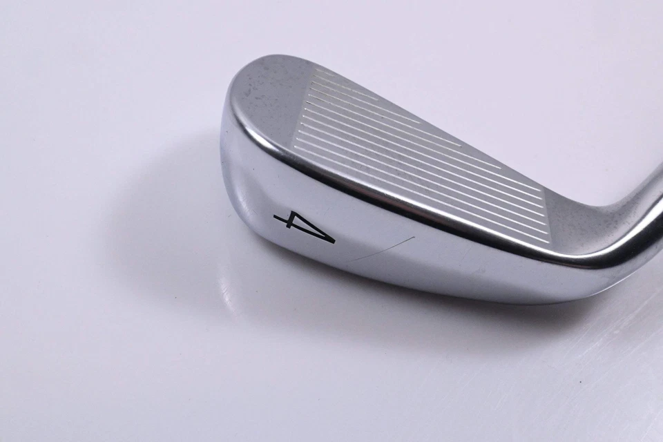 Titleist U505 2023 #4 Iron / 22 Degree / X-Flex Fujikura Ventus Velocore Blue 8 - Image 3 of 4