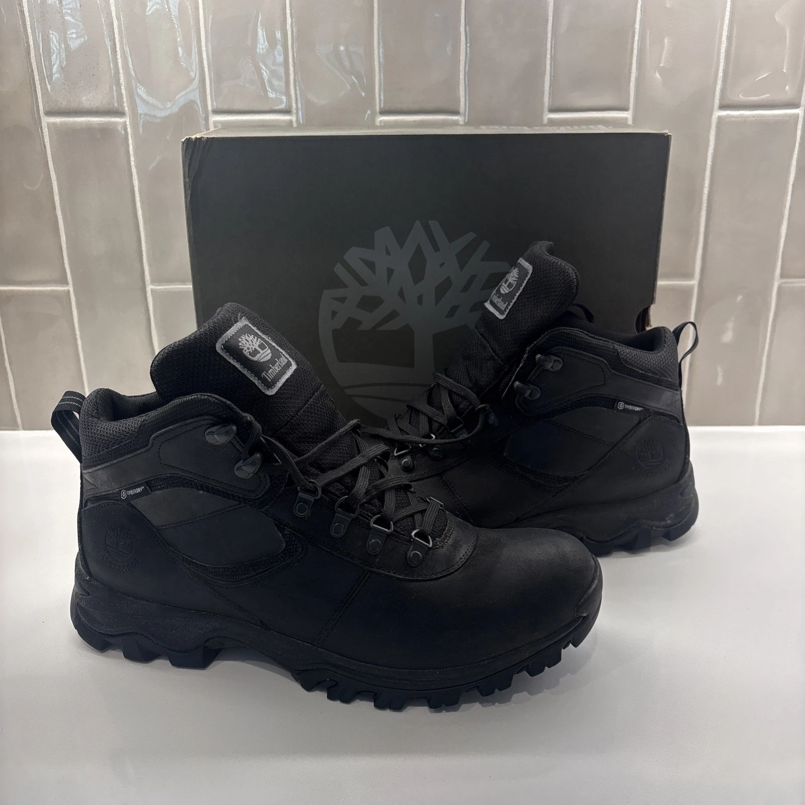 Men's Mt. Maddsen Waterproof Hiking Boots, Black OG All With Box/Inserts Size 13