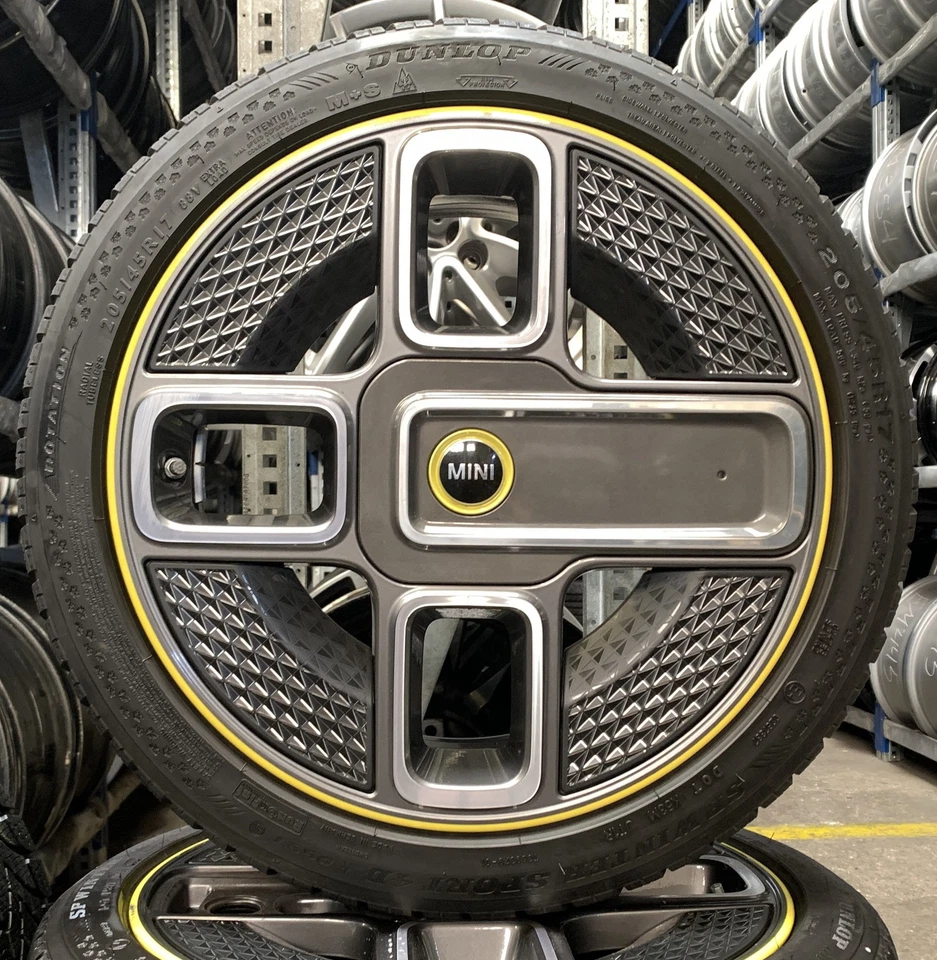 4 Orig MINI Winterräder Electric Power Spoke 737 205/45 R17 88V F55 F56 F56 BEV - Bild 2 von 4
