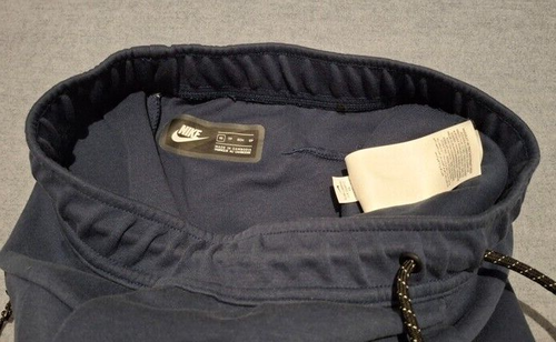 MENS SIZE EXTRA SMALL NIKE TECH FLEECE SHORTS - Picture 4 of 4