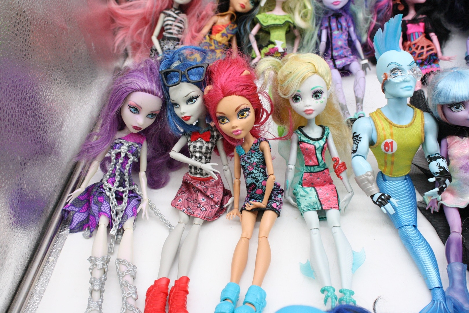Large Monster High Dolls Bundle 38 Dolls with Accessories Toy Dolls Job