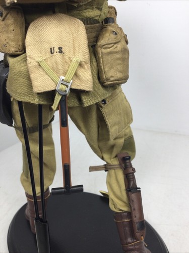 1/6 CUSTOMIZED HASBRO GI JOE WW2 US 82ND AIRBORNE PARATROOPER NORMANDY + STAND - Picture 18 of 24