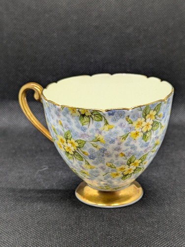 SHELLEY PRIMROSE CHINTZ RIPON SHAPE CUP AND SAUCER #13589 GOLD TRIM - Picture 8 of 10
