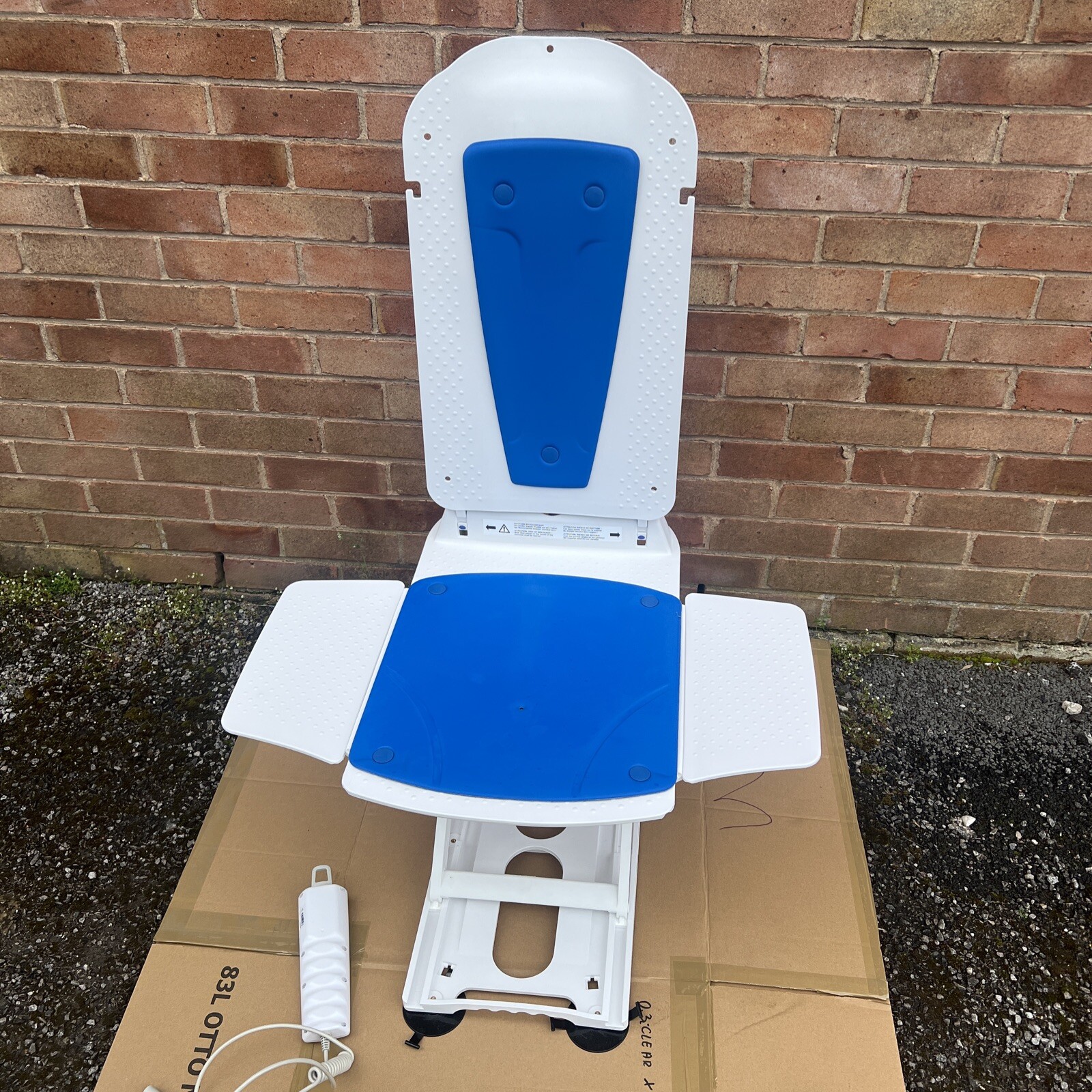 Bathmaster Deltis Bath Lift eBay