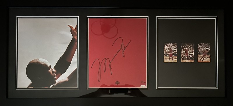 Michael Jordan signed LE Chicago Bulls Custom Framed Display Upper Deck COA