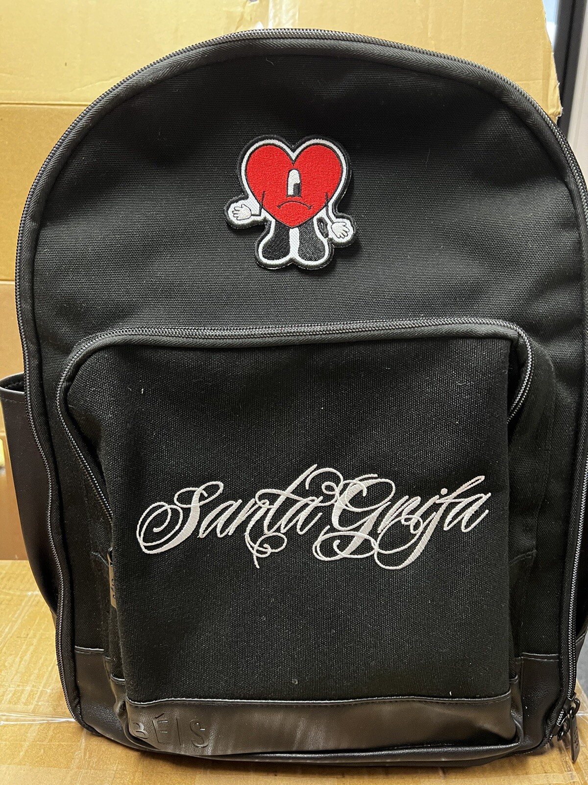 Bad Bunny / Un Verano Sin Ti Heart Embroidered Patch Iron On/ Sew On