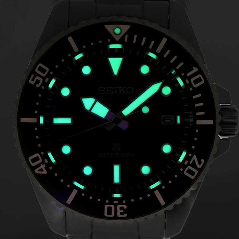Seiko Prospex SBDJ061 Blue/Red Bezel Solar Diver 200m Stainless