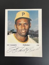 Roberto Clemente Orginal Vintage 1969 Team Issue Pittsburgh Pirates EX+ TOUGH