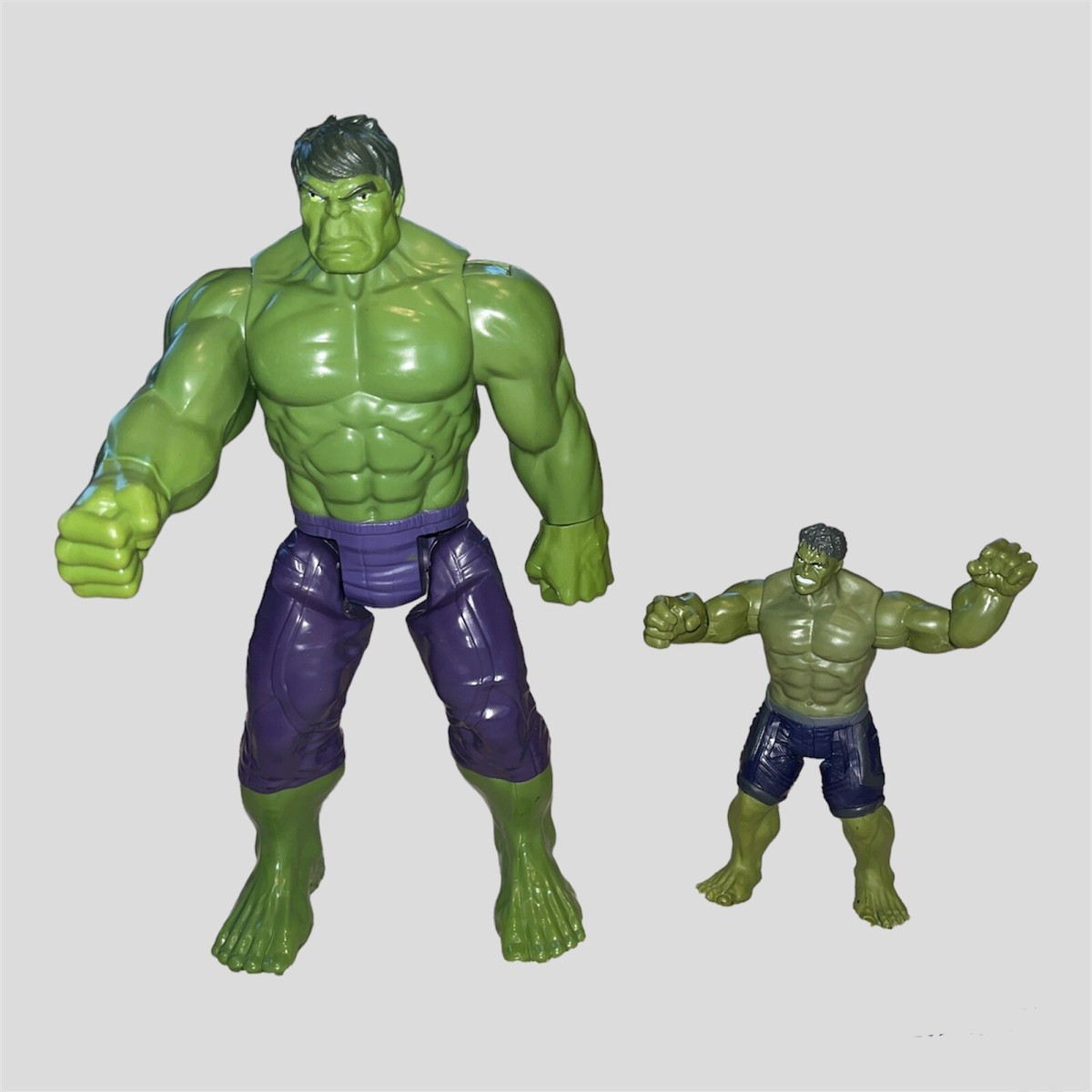 2 Marvel Avengers The Incredible Hulk 2016-17 Hero 12