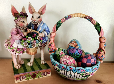 Jim Shore Heartwood Hunting Eggs Finding Joy 4007945 & Happy Together 4007543