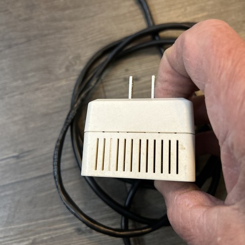 Brite-View Powerline BVP-5100 Ethernet Bridge 500mbps & Ethernet Cable - Picture 4 of 4