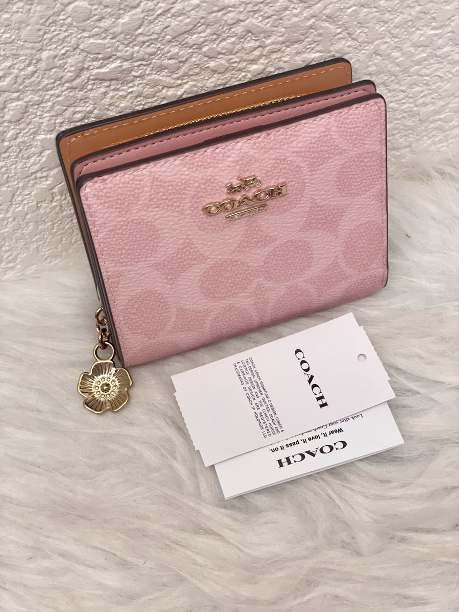 coach財布 NWT Coach CEC34 Snap Wallet in Signature Canvas & Leather Powder