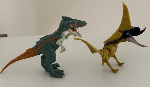 Jurassic World Dominion Ferocious Pack Moros Intrepidus y Dungaripterus Figuras - Imagen 2 de 2