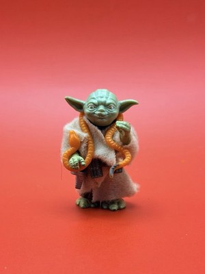 Vintage Star Wars YODA w/ Orange Snake Action Figure   Cool Discoloration Snake