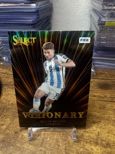 2023-24 Panini Select FIFA  Visionary - Julian Alvarez 